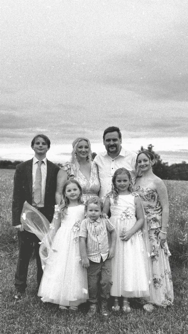 Rachel Murphy with family
